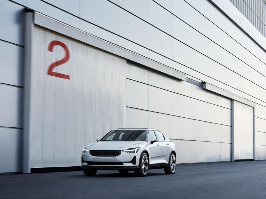  Polestar 2 2019 года  (WW) (фото 18 из 33)